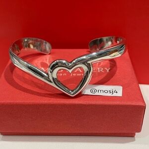 Retired James Avery Abounding Heart Cuff Bracelet